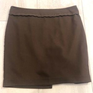 Brown Skirt w/ Scalloped Detail at Waist.  Loft Outlet, Size 8